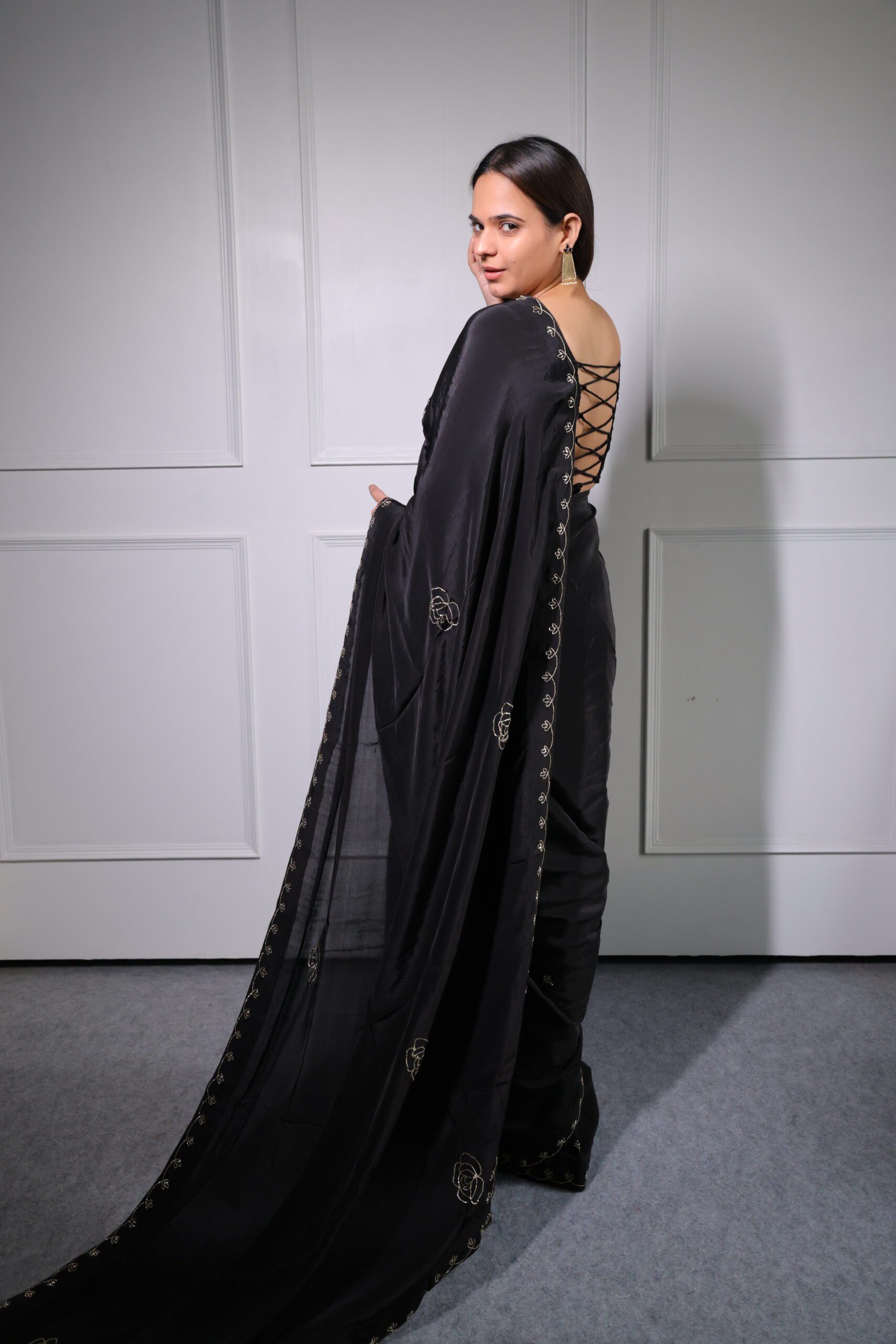 Black Organza Saree - Image 4